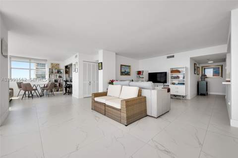 1420 Brickell Bay Dr 1003A, Miami FL - photo 16 of 54