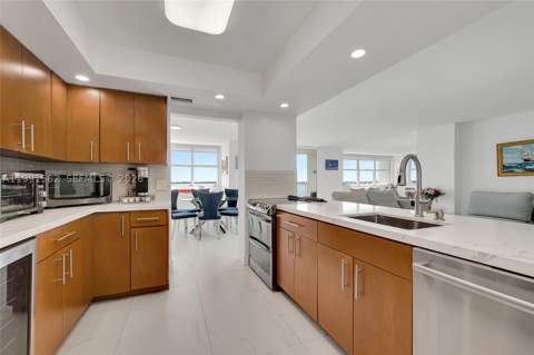 1420 Brickell Bay Dr 1003A, Miami FL - photo 19 of 54