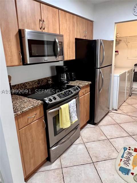 19555 E Country Club Dr 8503, Aventura FL - photo 19 of 28