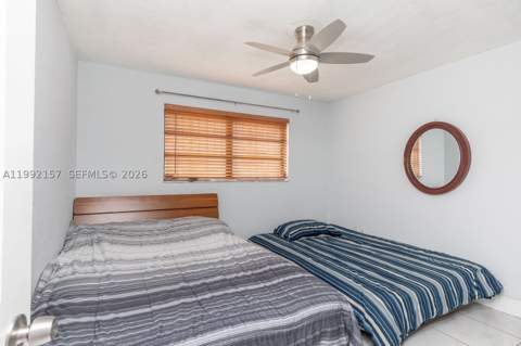 1261 W 43rd Pl, Hialeah FL - photo 13 of 58