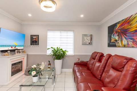 1261 W 43rd Pl, Hialeah FL - photo 20 of 58