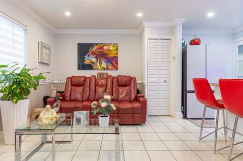 1261 W 43rd Pl, Hialeah FL - photo 21 of 58