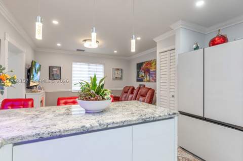 1261 W 43rd Pl, Hialeah FL - photo 23 of 58