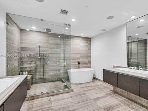 3300 NE 188th St 511, Aventura FL - photo 13 of 27