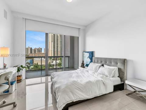 3300 NE 188th St 511, Aventura FL - photo 14 of 27