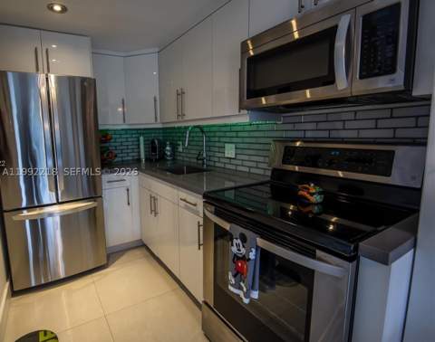 1650 NE 115th St 302, Miami FL - photo 12 of 16