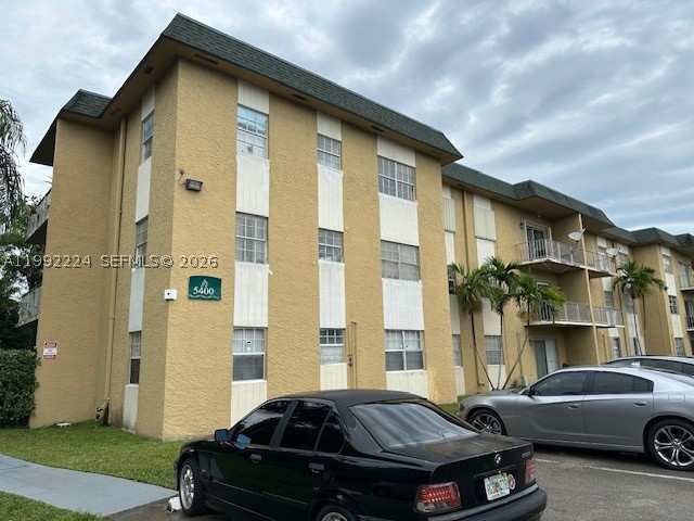 2 bedroom Condominium at 5400 SW 77 Court 2R, Miller Lake Condo, Miami — photo 1