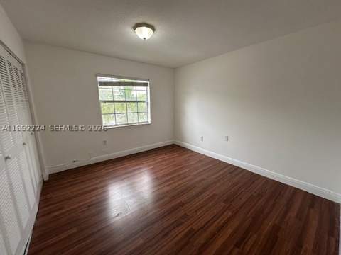 5400 SW 77 Court 2R, Miami FL - photo 10 of 16