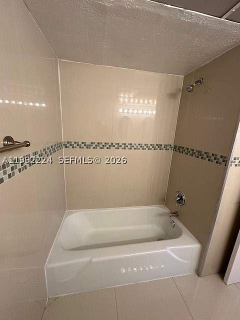 5400 SW 77 Court 2R, Miami FL - photo 13 of 16