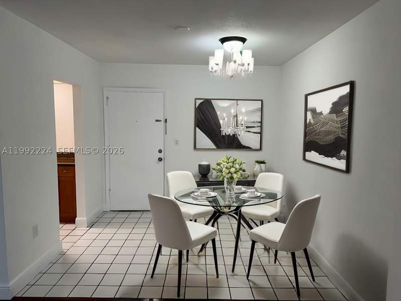 2 bedroom Condominium at 5400 SW 77 Court 2R, Miller Lake Condo, Miami — photo 3