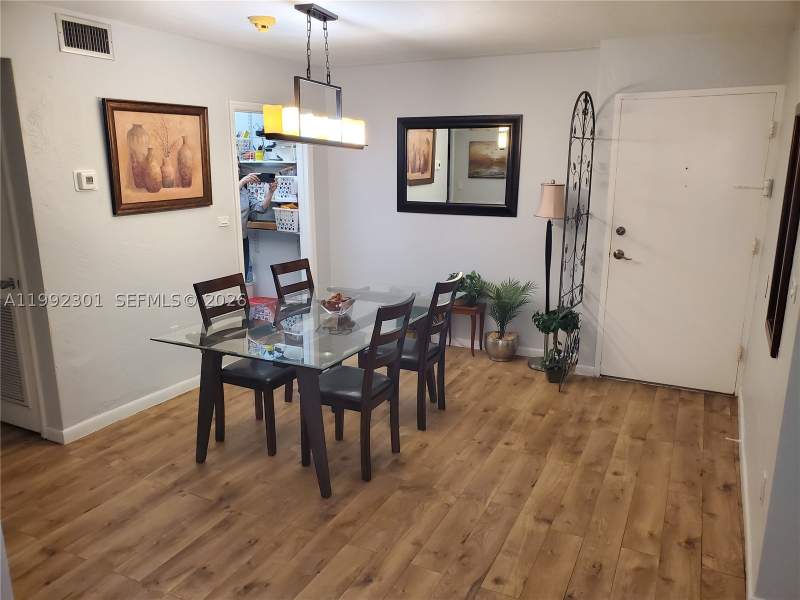 2 bedroom Condominium at 1205 Mariposa Ave 206, Villa Capri Condo, Coral Gables — photo 4