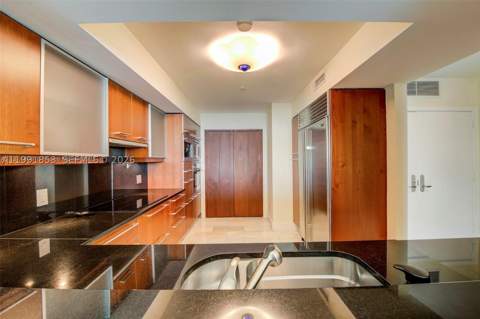 1331 Brickell Bay Dr 903, Miami FL - photo 16 of 37