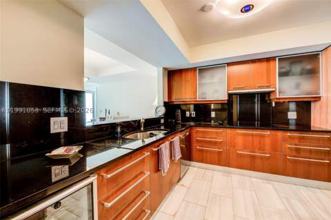 1331 Brickell Bay Dr 903, Miami FL - photo 17 of 37
