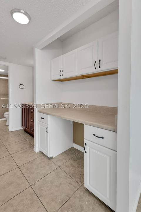 18011 Biscayne Blvd 903, Aventura FL - photo 12 of 24