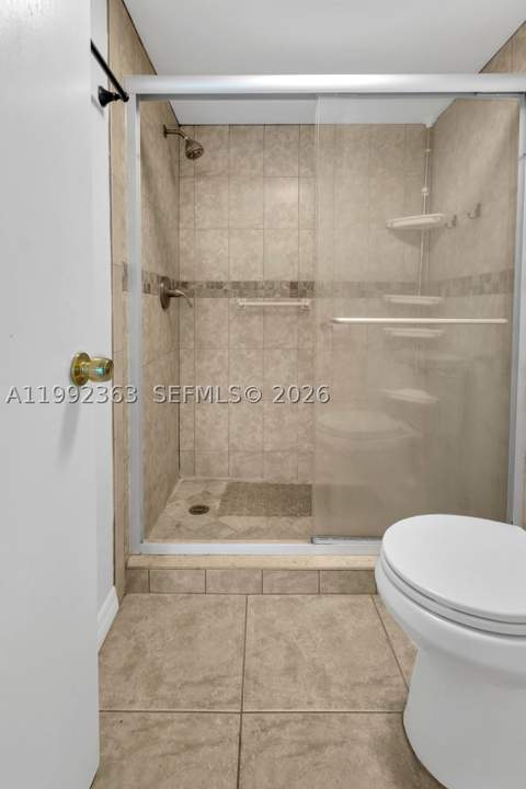 18011 Biscayne Blvd 903, Aventura FL - photo 15 of 24
