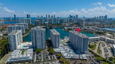 18011 Biscayne Blvd 903, Aventura FL - photo 21 of 24