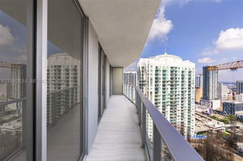 77 SE 5th Street 2403, Miami FL - photo 14 of 94