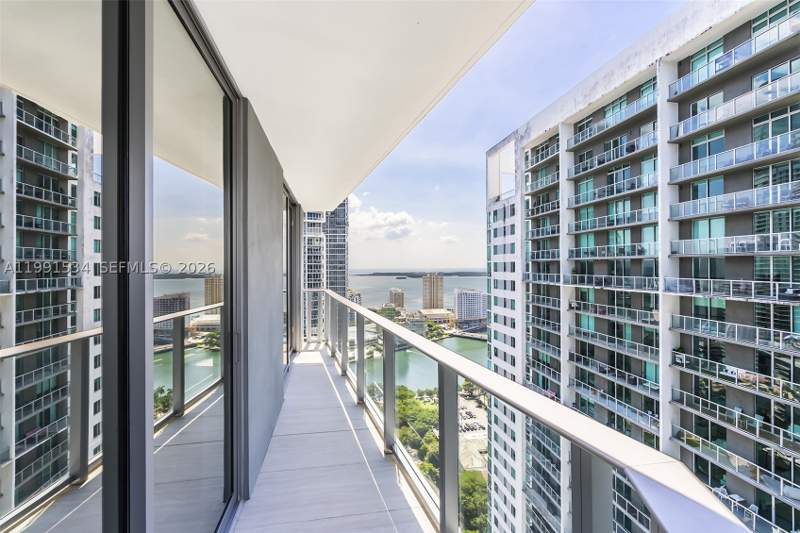 2 bedroom Condominium at 77 SE 5th Street 2403, Viceroy, Miami — photo 3