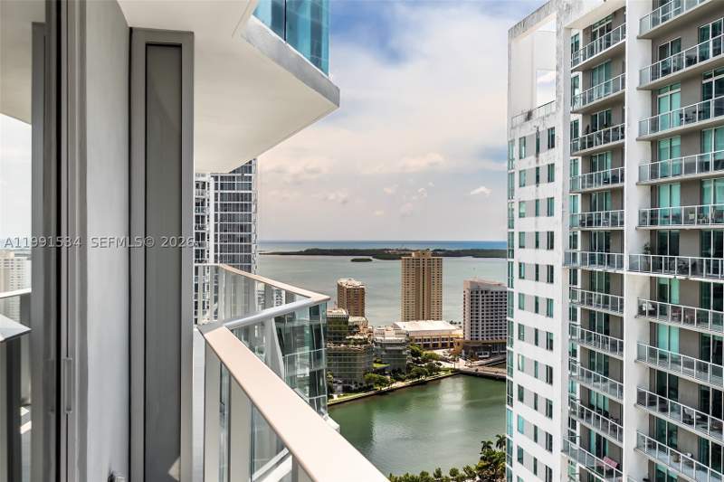 2 bedroom Condominium at 77 SE 5th Street 2403, Viceroy, Miami — photo 4