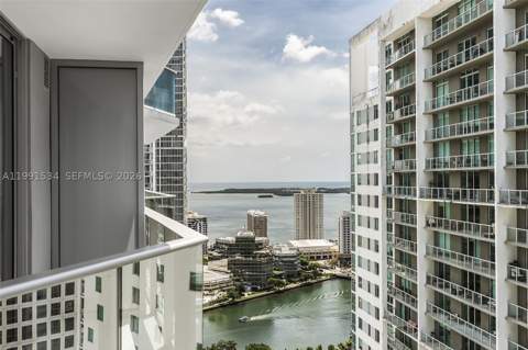 77 SE 5th Street 2403, Miami FL - photo 8 of 94