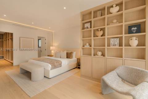 4430 Royal Palm Ave, Miami Beach FL - photo 18 of 38