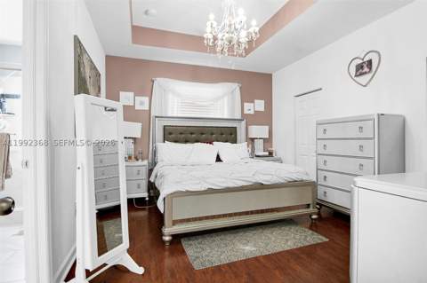3323 W 90th Ter, Hialeah FL - photo 17 of 21