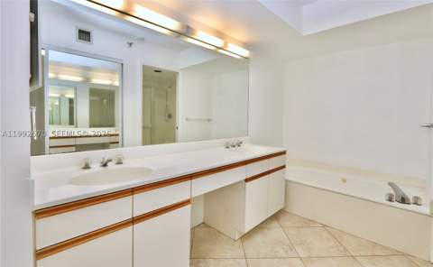3500 Mystic Pointe Dr 1207, Aventura FL - photo 16 of 50