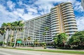 2 bedroom Condominium at 5555 Collins Ave 15W, Oceanside Plaza Condo, Miami Beach — photo 2