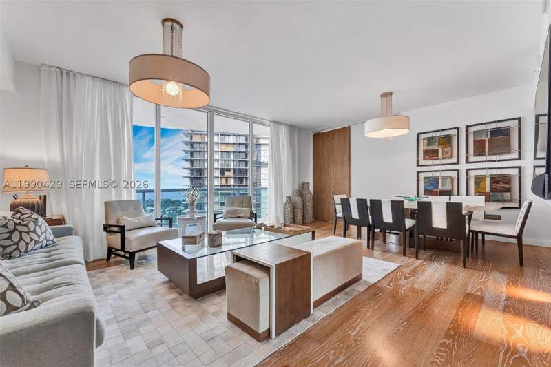3 bedroom Condominium at 19400 Turnberry Way 2011, The Parc At Turnberry Isl, Aventura — photo 3