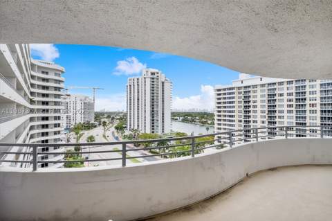 5555 Collins Ave 11A, Miami Beach FL - photo 14 of 19