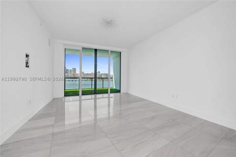 3300 NE 188th St 615, Aventura FL - photo 10 of 28
