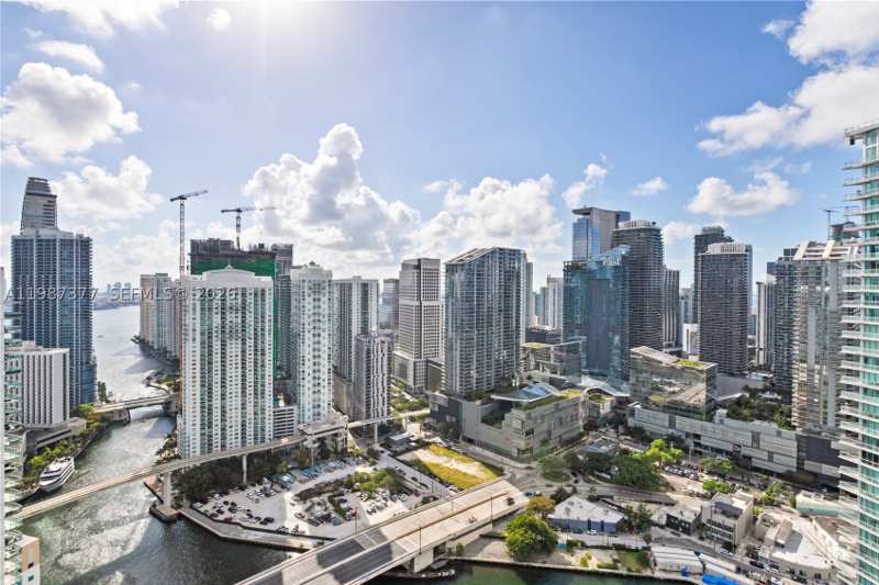 2 bedroom Condominium at 90 SW 3rd St 4301, Ivy Condo, Miami — photo 1