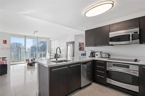 90 SW 3rd St 4301, Miami FL - photo 6 of 19