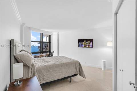1121 Crandon Blvd E1203, Key Biscayne FL - photo 15 of 46