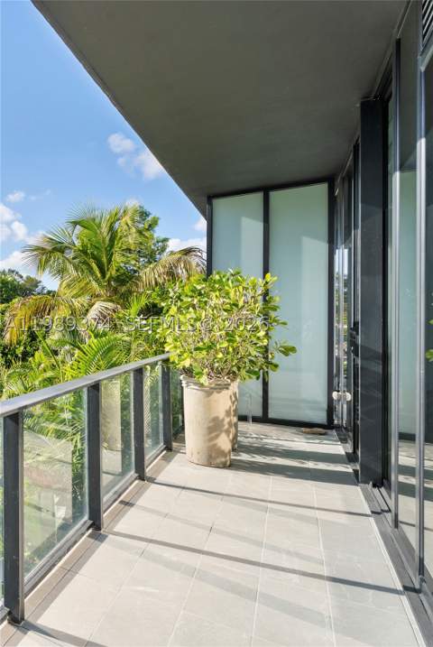 3156 SW 27th Ave 202, Miami FL - photo 14 of 23