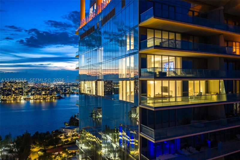 4 bedroom Condominium at 18501 Collins Ave 2504, North Biscayne Beach Amen, Sunny Isles Beach — photo 1