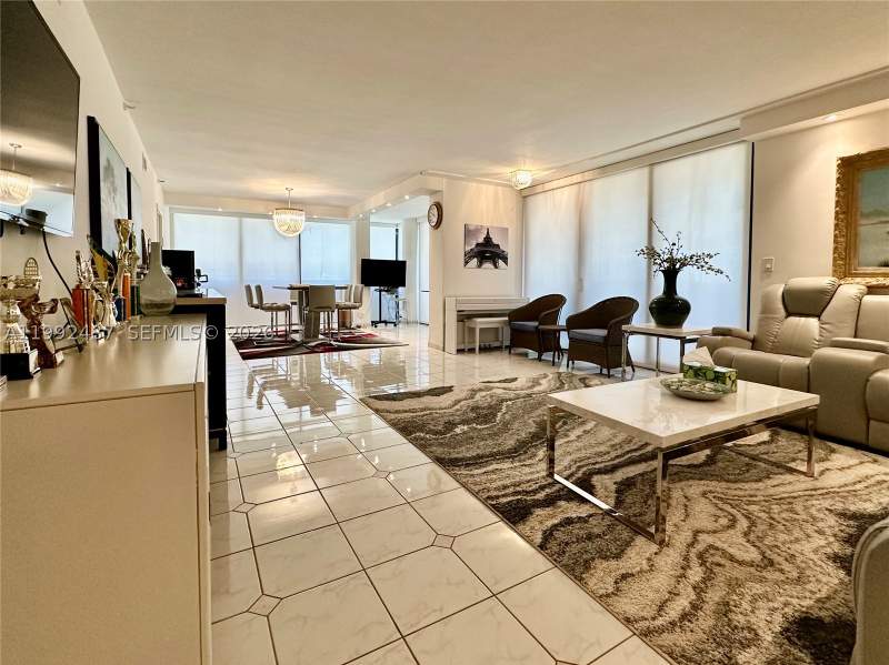 3 bedroom Condominium at 19667 Turnberry Way 22E, Turnberry Isle South Cond, Aventura — photo 3