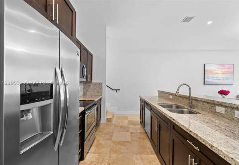 3506 NE 166th St 4, North Miami Beach FL - photo 18 of 53