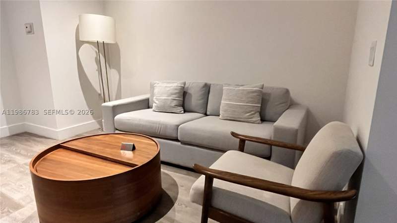0 bedroom Condominium at 229 SW 9th St 307, Smart Brickell Lodging, Miami — photo 4