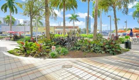 7135 Collins Ave 525, Miami Beach FL - photo 18 of 50