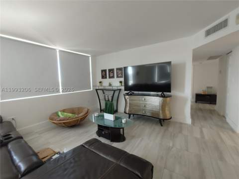 7135 Collins Ave 525, Miami Beach FL - photo 8 of 50