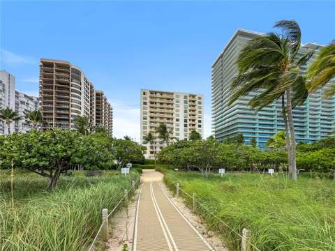 10185 Collins Ave 502, Bal Harbour FL - photo 20 of 26