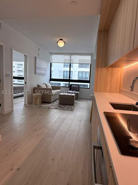 225 N Miami Ave 910, Miami FL - photo 10 of 66