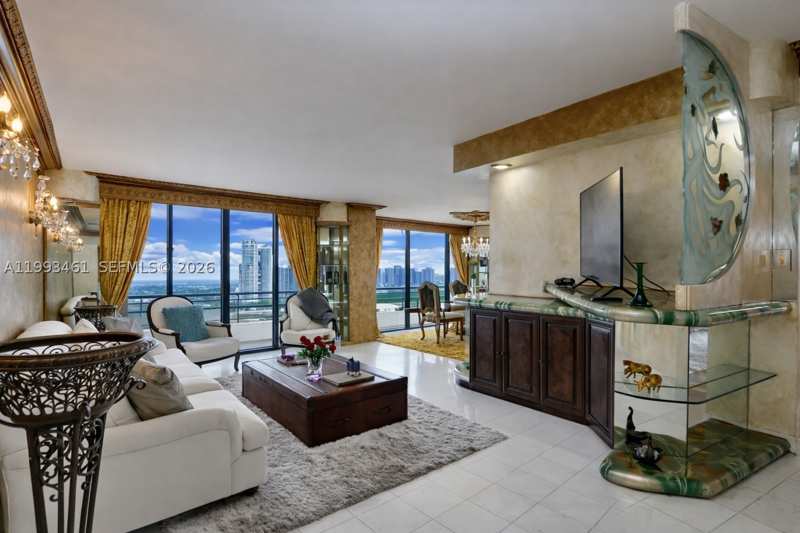 3 bedroom Condominium at 3530 Mystic Pointe Dr 2915, Mystic Pointe Tower 500 C, Aventura — photo 1