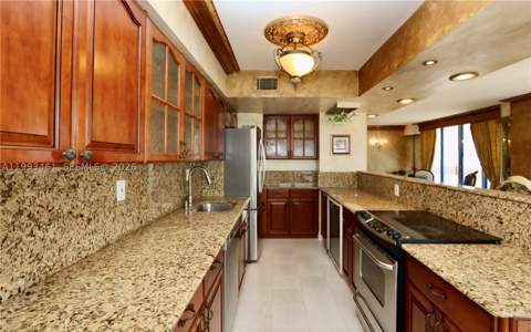3530 Mystic Pointe Dr 2915, Aventura FL - photo 8 of 41