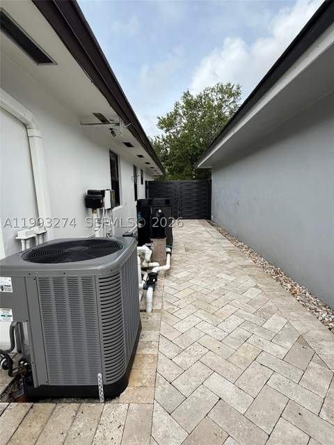 725 NW 135th Ct, Miami FL - photo 20 of 21