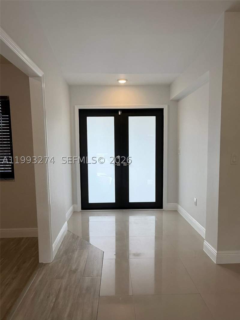 3 bedroom SingleFamilyResidence at 725 NW 135th Ct, Superior Homes Estates, Miami — photo 3