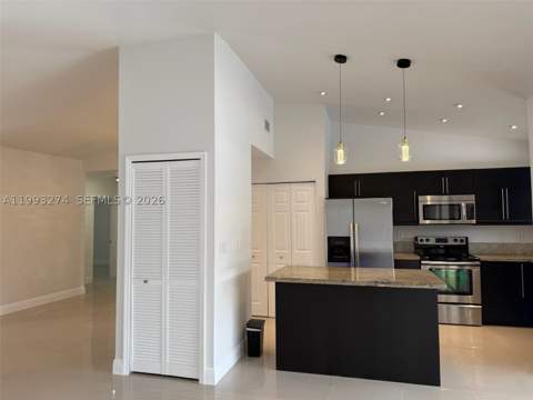 725 NW 135th Ct, Miami FL - photo 7 of 21