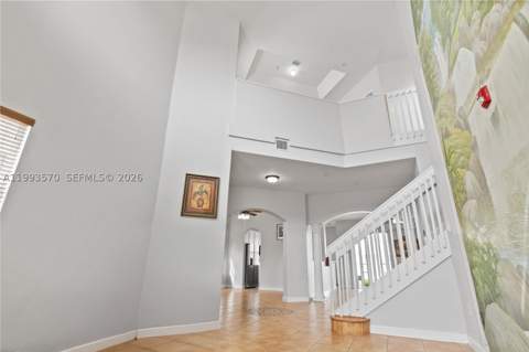 18140 NW 90th Ave, Hialeah FL - photo 7 of 57