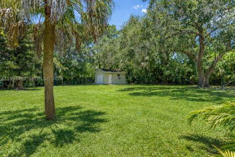 7997 SW 76th Avenue, Miami FL - photo 10 of 42